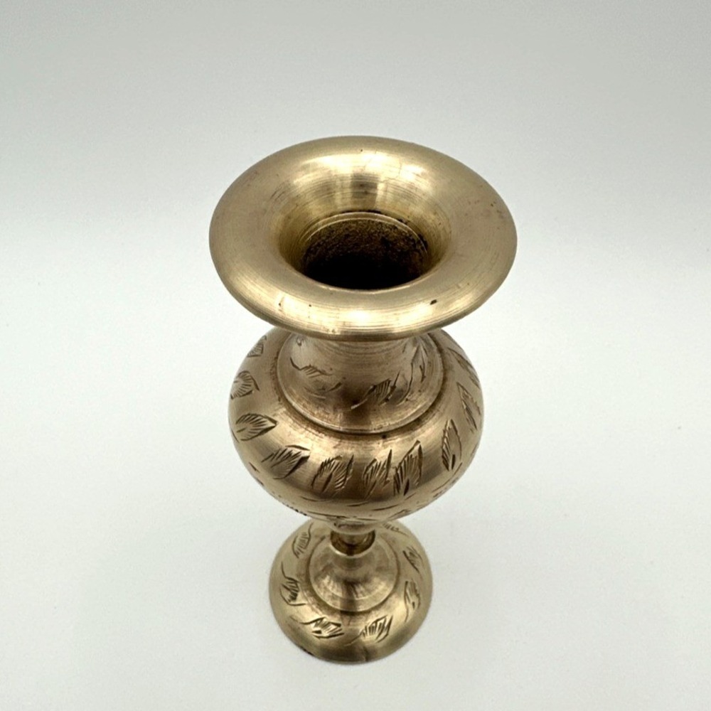 Vintage Brass Bud Vase Pedestal Base Etched Floral Leaf Boho Accent Decor 5" - Picture 7 of 11